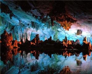 Grotte de la Flûte de la Roseau