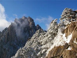 Les montagnes Jaunes en hiver